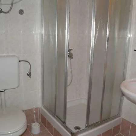 Aleksandar 2 Apartmán