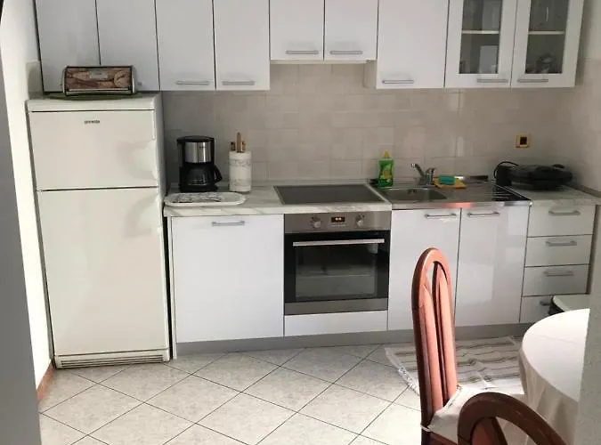 Appartement Aleksandar 2 *